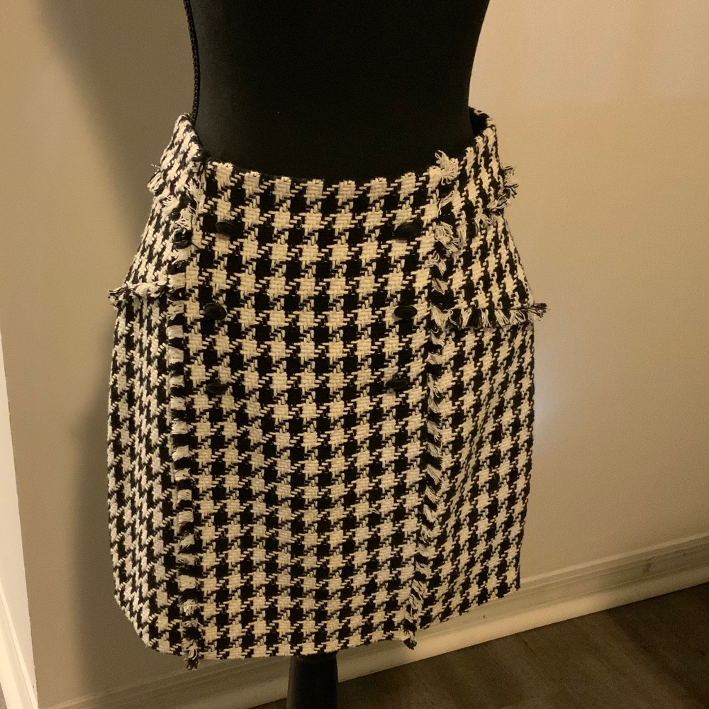 Express houndstooth wool skirt